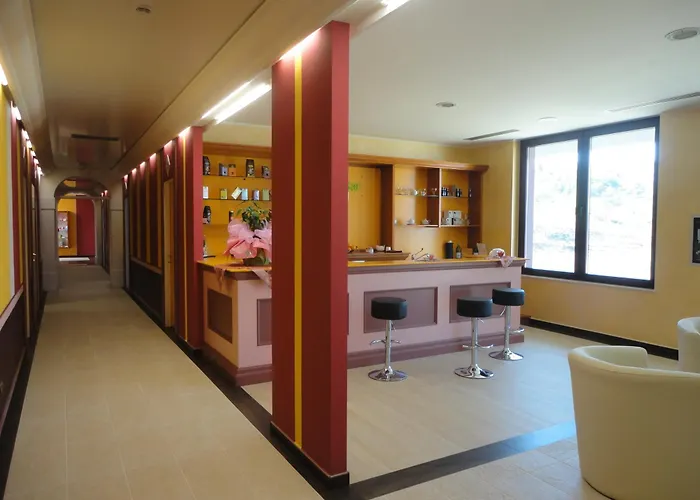 Domus Hotel